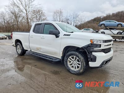 Czwarte zdjęcie samochodu z boku: 2019 CHEVROLET SILVERADO K1500 RST VIN:1GCRYEED8KZ338043 - miniatura
