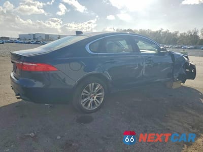 Trzecie zdjęcie samochodu z tyłu: 2016 JAGUAR XF PREMIUM VIN:SAJBD4BV3GCY20659 - miniatura