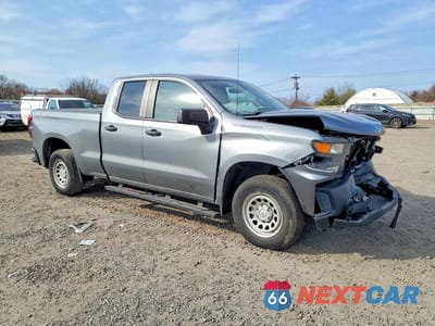 Czwarte zdjęcie samochodu z boku: 2019 CHEVROLET SILVERADO K1500 VIN:1GCRYAEH3KZ295856 - miniatura
