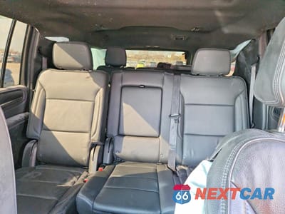 Zdjęcie 10 z 13 samochodu: 2022 GMC YUKON XL DENALI VIN:1GKS2JKL4NR233869 - miniatura