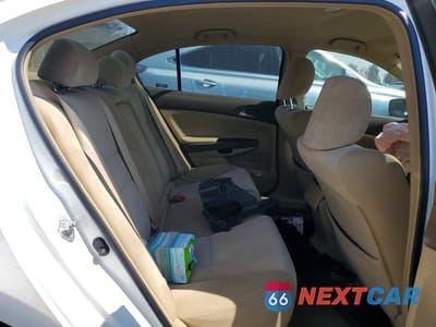 Zdjęcie 10 z 12 samochodu: 2009 HONDA ACCORD LXP VIN:JHMCP26449C015934 - miniatura