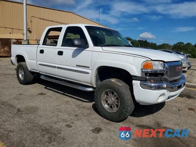 Czwarte zdjęcie samochodu z boku: 2004 GMC SIERRA C2500 HEAVY DUTY VIN:1GTHC23U24F188107 - miniatura