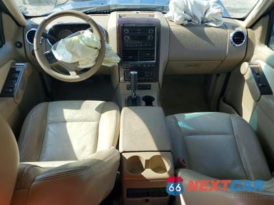 Zdjęcie 8 z 13 samochodu: 2009 FORD EXPLORER LIMITED VIN:1FMEU75899UA34215 - miniatura