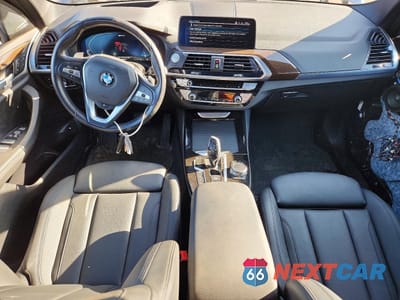 Zdjęcie 8 z 13 samochodu: 2021 BMW X3 XDRIVE30E VIN:5UXTS1C07M9E32970 - miniatura