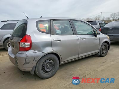 Trzecie zdjęcie samochodu z tyłu: 2008 HONDA FIT VIN:JHMGD37428S068862 - miniatura