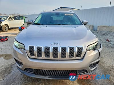 Piąte zdjęcie samochodu w środku: 2020 JEEP CHEROKEE LATITUDE VIN:1C4PJLCB7LD521725 - miniatura