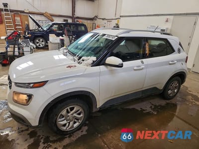 2023 HYUNDAI VENUE SEL KMHRC8A35PU253061 - główne zdjęcie licytacji z USA - miniatura