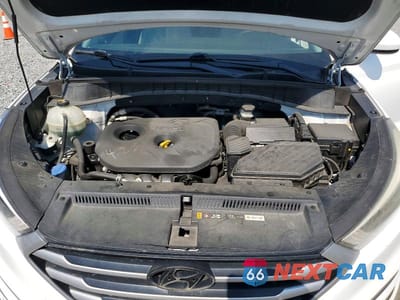 Zdjęcie 12 z 13 samochodu: 2017 HYUNDAI TUCSON SE VIN:KM8J33A43HU402688 - miniatura