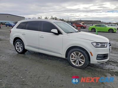 Czwarte zdjęcie samochodu z boku: 2018 AUDI Q7 PREMIUM PLUS VIN:WA1LAAF7XJD034262 - miniatura