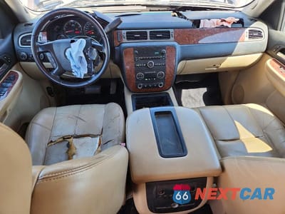 Zdjęcie 8 z 12 samochodu: 2008 CHEVROLET SILVERADO K2500 HEAVY DUTY VIN:1GCHK23688F206345 - miniatura