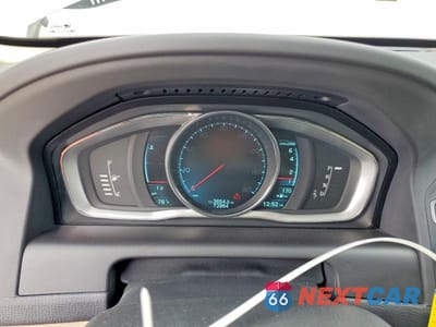 Zdjęcie 9 z 13 samochodu: 2014 VOLVO XC60 T6 VIN:YV4952DL1E2518393 - miniatura