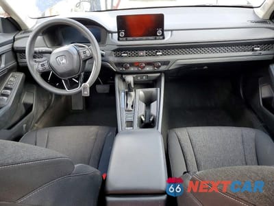 Zdjęcie 8 z 12 samochodu: 2025 HONDA ACCORD SE VIN:1HGCY1F44SA073859 - miniatura