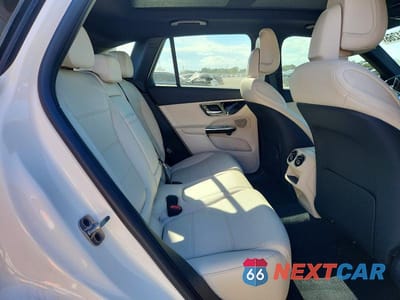 Zdjęcie 10 z 13 samochodu: 2026 MERCEDES-BENZ GLC 300 VIN:W1NKM4GB5TF495270 - miniatura