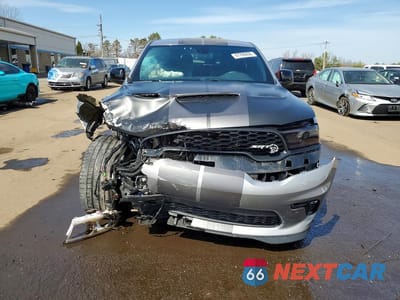 Piąte zdjęcie samochodu w środku: 2021 DODGE DURANGO SRT HELLCAT VIN:1C4SDJH9XMC682251 - miniatura