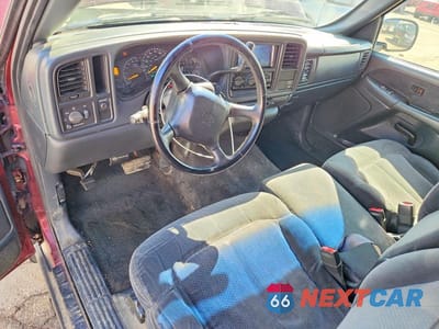 Zdjęcie 8 z 12 samochodu: 2000 CHEVROLET SILVERADO C1500 VIN:2GCEC19T9Y1105104 - miniatura