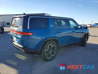 Trzecie zdjęcie samochodu z tyłu: 2025 RIVIAN R1S ADVENTURE VIN:7PDSGBBA8SN068146 - miniatura