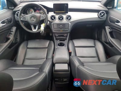 Zdjęcie 8 z 11 samochodu: 2016 MERCEDES-BENZ GLA 250 4MATIC VIN:WDCTG4GB4GJ258530 - miniatura