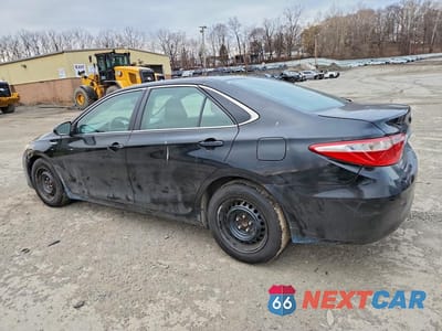 Drugie zdjęcie samochodu z przodu: 2015 TOYOTA CAMRY HYBRID LE VIN:4T1BD1FK6FU169741 - miniatura