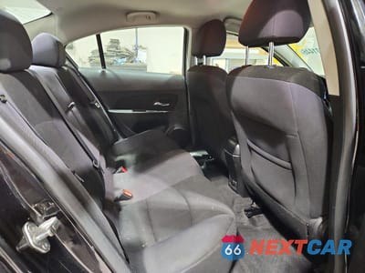 Zdjęcie 10 z 12 samochodu: 2013 CHEVROLET CRUZE LT VIN:1G1PC5SB8D7283688 - miniatura