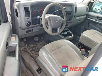 Zdjęcie 8 z 12 samochodu: 2013 NISSAN NV 2500 DELIVERY VAN VIN:1N6BF0KX1DN111681 - miniatura