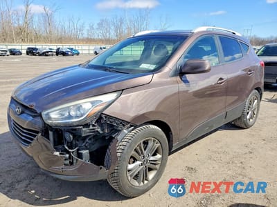 2015 HYUNDAI TUCSON SE KM8JUCAGXFU972112 - główne zdjęcie licytacji z USA - miniatura