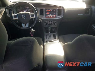 Zdjęcie 8 z 12 samochodu: 2014 DODGE CHARGER R/T VIN:2C3CDXCT0EH342474 - miniatura