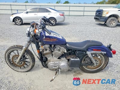 Trzecie zdjęcie samochodu z tyłu: 1999 HARLEY-DAVIDSON XL883 HUGGER VIN:1HD4CEM10XK116689 - miniatura