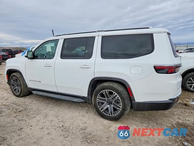 Drugie zdjęcie samochodu z przodu: 2022 JEEP WAGONEER SERIES III VIN:1C4SJVDTXNS200659 - miniatura