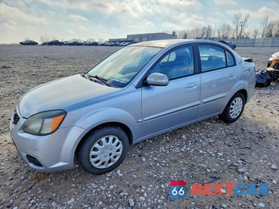 2011 KIA RIO LX KNADH4A38B6864690 - główne zdjęcie licytacji z USA - miniatura