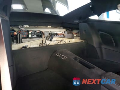 Zdjęcie 10 z 12 samochodu: 2018 PORSCHE 911 GT3 VIN:WP0AC2A93JS175918 - miniatura