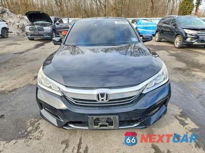 Piąte zdjęcie samochodu w środku: 2017 HONDA ACCORD HYBRID VIN:JHMCR6F39HC022322 - miniatura
