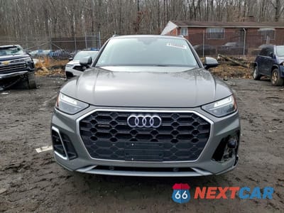 Piąte zdjęcie samochodu w środku: 2025 AUDI Q5 PREMIUM PLUS 45 VIN:WA1EABFY4S2030731 - miniatura