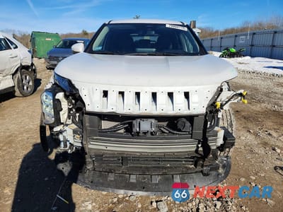 Piąte zdjęcie samochodu w środku: 2022 MITSUBISHI OUTLANDER SE VIN:JA4J4UA80NZ083818 - miniatura