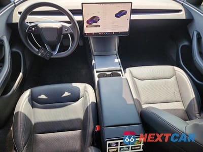 Zdjęcie 8 z 11 samochodu: 2024 TESLA MODEL 3 VIN:5YJ3E1EA1RF718483 - miniatura