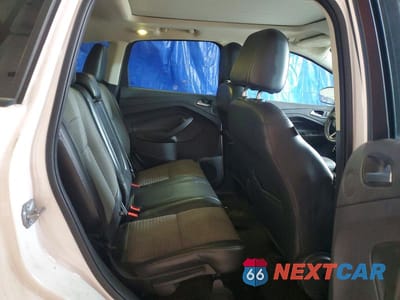Zdjęcie 11 z 12 samochodu: 2017 FORD ESCAPE SE VIN:1FMCU9G93HUA98547 - miniatura