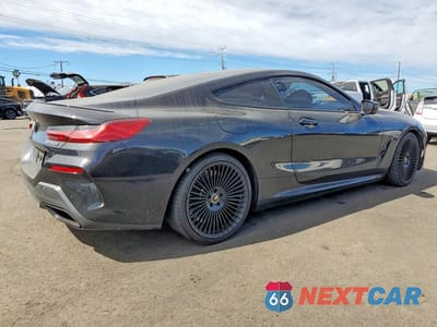 Trzecie zdjęcie samochodu z tyłu: 2022 BMW M850XI VIN:WBABC4C06NCH71538 - miniatura