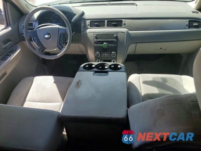 Zdjęcie 8 z 13 samochodu: 2008 CHEVROLET TAHOE C1500 VIN:1GNFC13048R110809 - miniatura