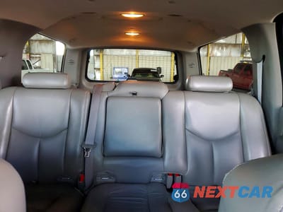 Zdjęcie 10 z 13 samochodu: 2006 CHEVROLET SUBURBAN C1500 VIN:1GNEC16ZX6J166836 - miniatura