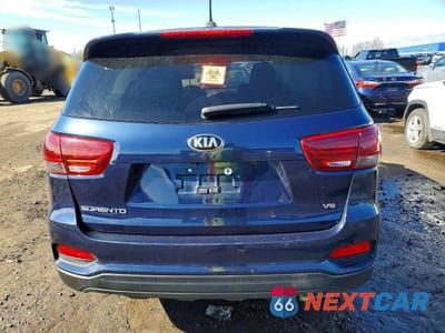 Zdjęcie 6 z 13 samochodu: 2019 KIA SORENTO LX V6 VIN:5XYPGDA58KG480510 - miniatura
