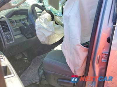 Zdjęcie 7 z 11 samochodu: 2016 RAM 1500 ST VIN:1C6RR7KT6GS146275 - miniatura