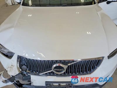 Zdjęcie 12 z 12 samochodu: 2019 VOLVO XC40 T5 MOMENTUM VIN:YV4162UK5K2047717 - miniatura