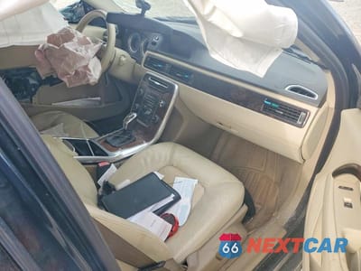 Zdjęcie 8 z 12 samochodu: 2013 VOLVO S80 VIN:YV1952AS7D1171343 - miniatura