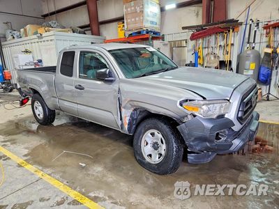 Czwarte zdjęcie samochodu z boku: 2020 TOYOTA TACOMA SR VIN:5TFSX5EN3LX071775 - miniatura