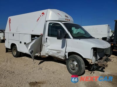 Czwarte zdjęcie samochodu z boku: 2014 CHEVROLET EXPRESS UTILITY / SERVICE TRUCK VIN:1GB6G5CG5E1133631 - miniatura