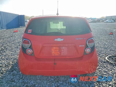 Zdjęcie 6 z 11 samochodu: 2014 CHEVROLET SONIC LT VIN:1G1JC6SB0E4235035 - miniatura