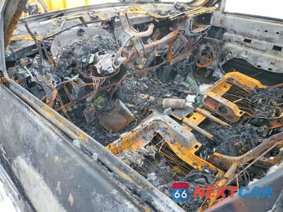 Zdjęcie 8 z 12 samochodu: 2005 GMC SIERRA K2500 HEAVY DUTY VIN:1GTHK24U45E137538 - miniatura