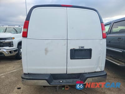 Zdjęcie 6 z 12 samochodu: 2008 GMC SAVANA G2500 VIN:1GTGG25C881127156 - miniatura