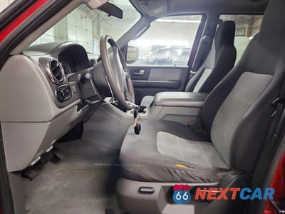 Zdjęcie 7 z 13 samochodu: 2005 FORD EXPEDITION XLT VIN:1FMPU16545LA79802 - miniatura