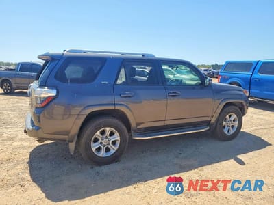 Trzecie zdjęcie samochodu z tyłu: 2016 TOYOTA 4RUNNER SR5 PREMIUM VIN:JTEZU5JR2G5146172 - miniatura