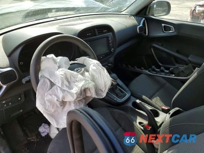 Zdjęcie 8 z 11 samochodu: 2021 KIA SOUL S VIN:KNDJ23AU2M7788620 - miniatura